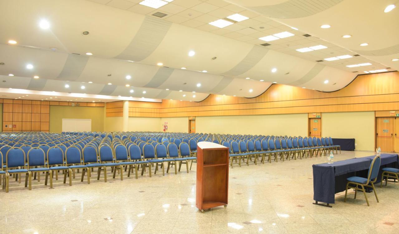Hotel Golden Park Internacional Foz & Convencoes By Nacional Inn Φοζ ντο Ιγκουασού Εξωτερικό φωτογραφία