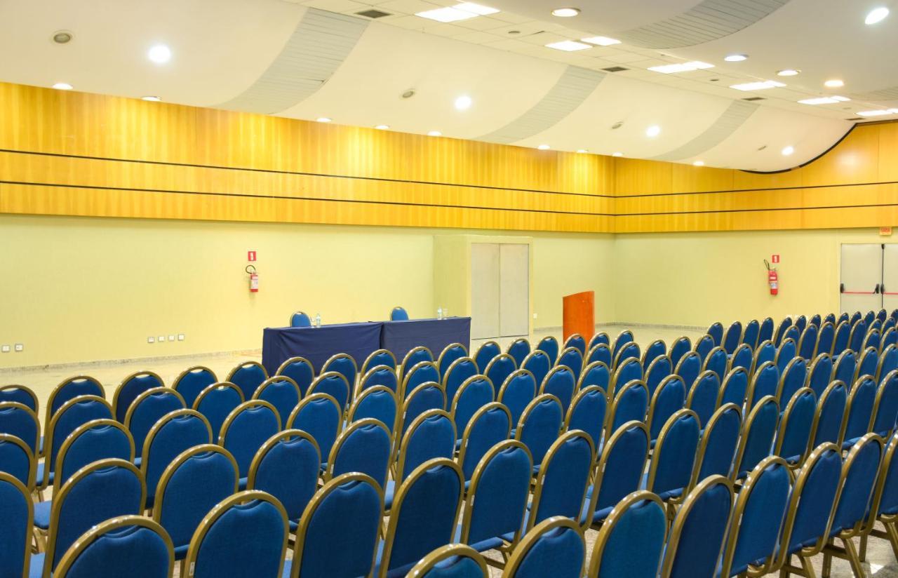 Hotel Golden Park Internacional Foz & Convencoes By Nacional Inn Φοζ ντο Ιγκουασού Εξωτερικό φωτογραφία