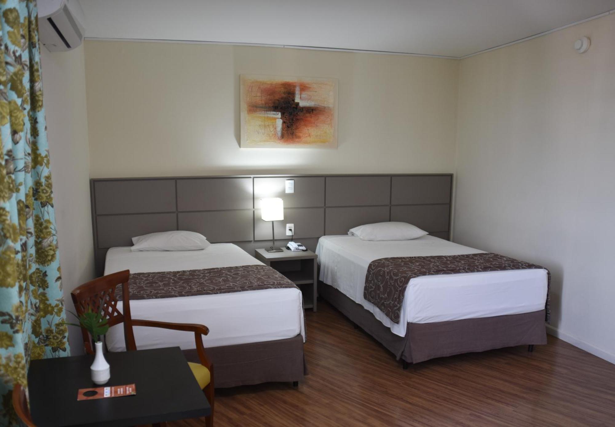 Hotel Golden Park Internacional Foz & Convencoes By Nacional Inn Φοζ ντο Ιγκουασού Εξωτερικό φωτογραφία